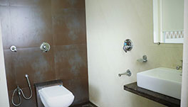 Hotel Sai Residency-Royal Suite