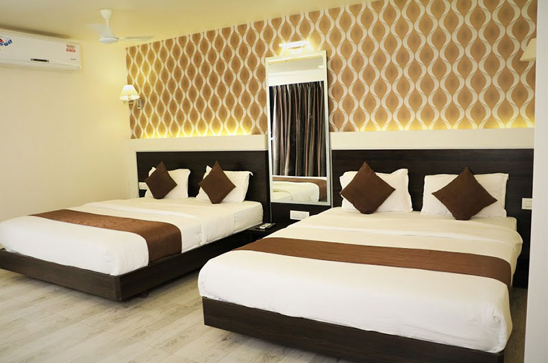 Hotel Sai Residency-Family Suite