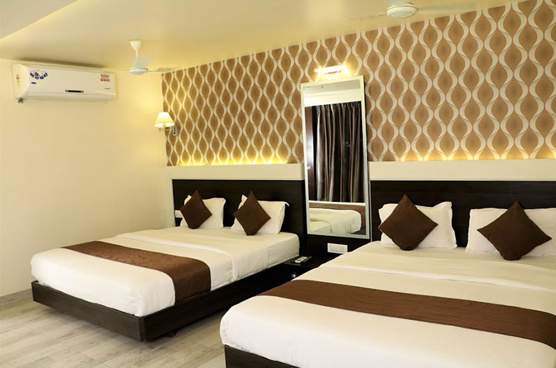 Hotel Sai Residency-Family Suite1