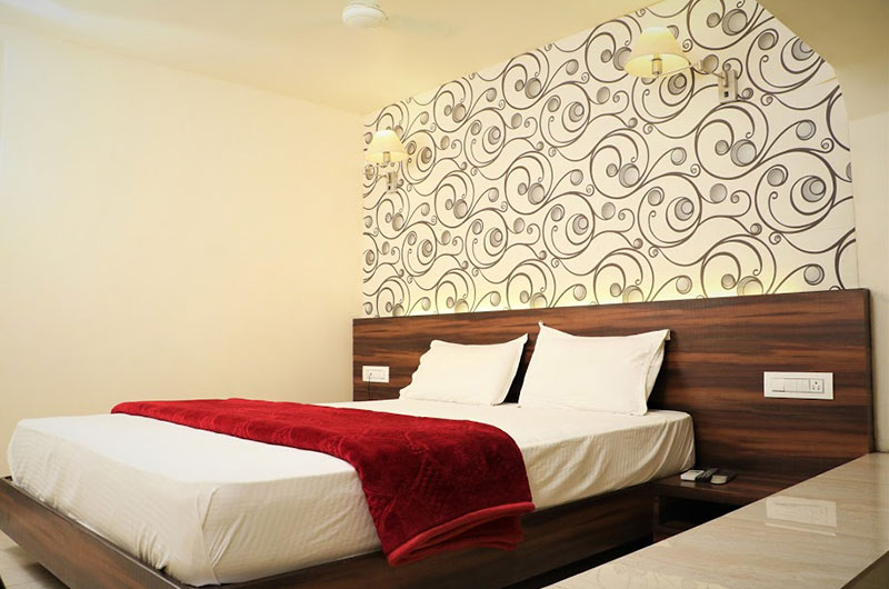 Hotel Sai Residency-Standard Room2